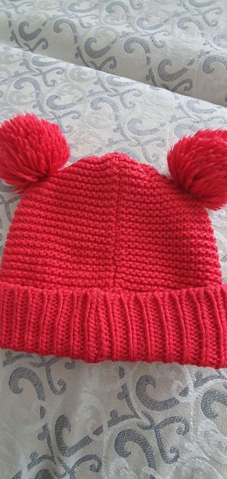 Продам шапку детскую