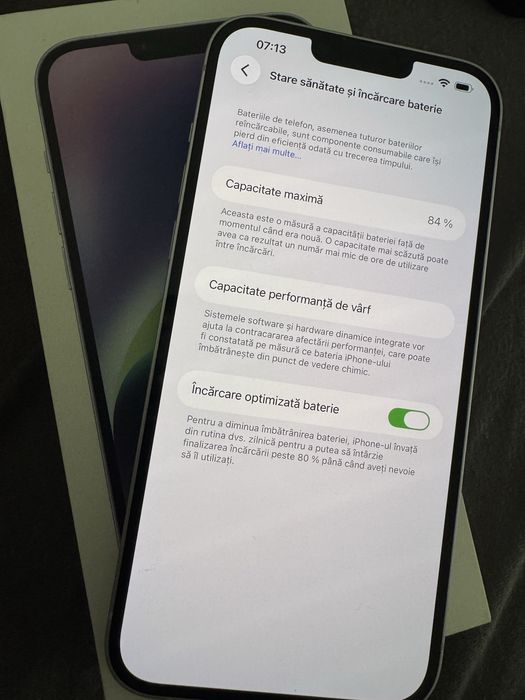 Vând Iphone 14 plus 256 gb impecabil