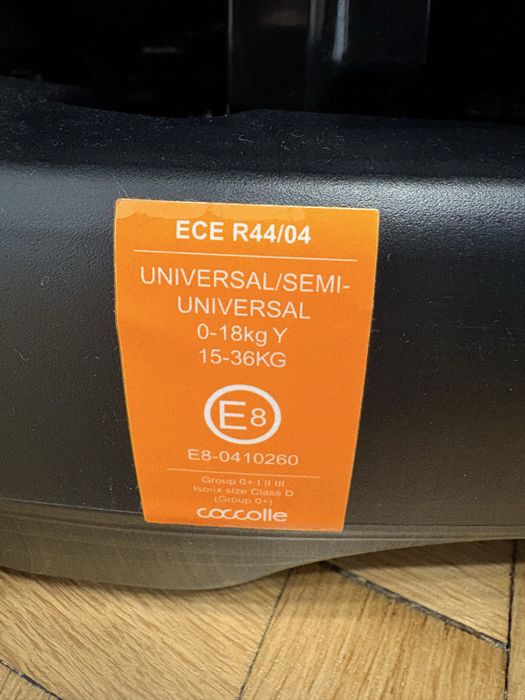 Scaun auto rotativ cu Isofix Coccolle Nova