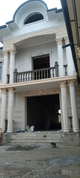 Декоративные балясины из травертина и бетона