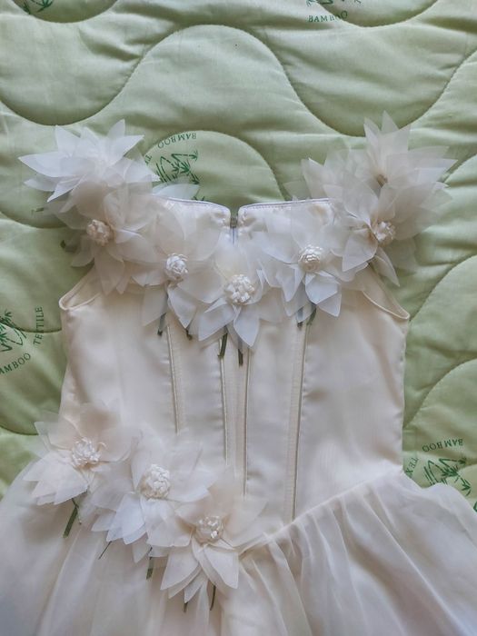 Бальное платье для девочек.