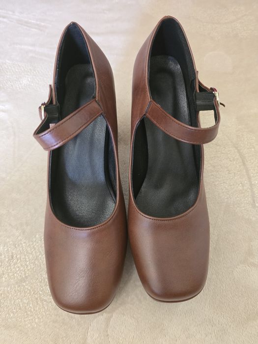 Pantofi Mary Jane maro cu toc gros