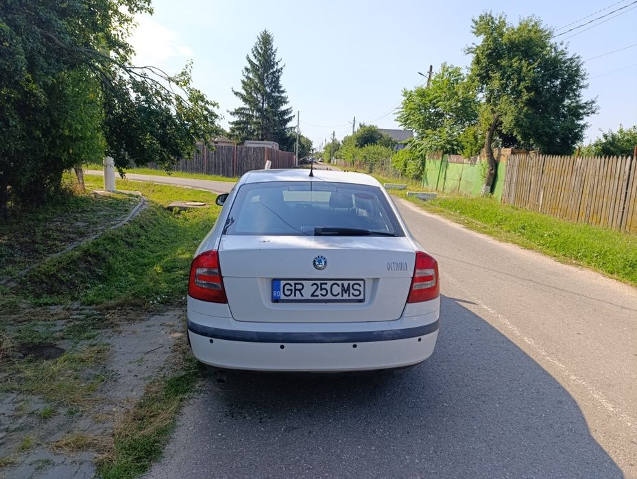 SKODA Octavia 2011 — imagine 3
