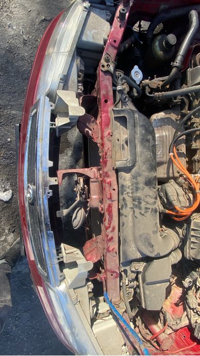 Мазда кронс машина