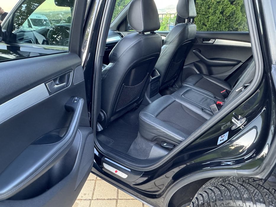 Audi Q5 ~2.0~170 cp~Quattro~Panorama~S-line~Bi-Xenon