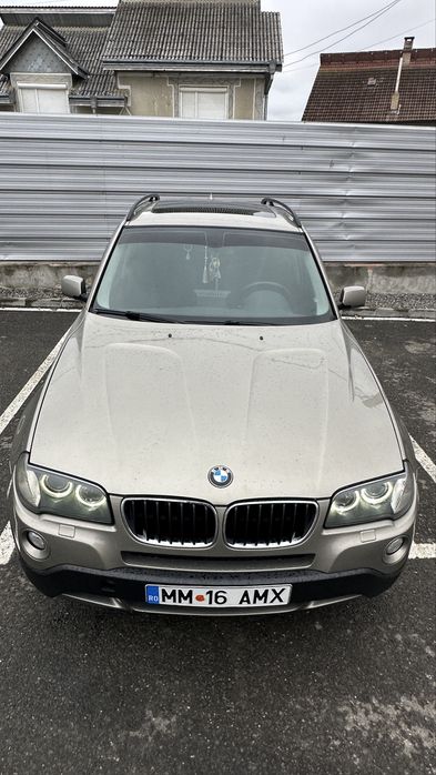 Vând BMW X3 4X4 întreținut
