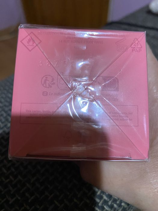 Apa de parfum Valentino Born in Roma femei  nou-original, 30 ml