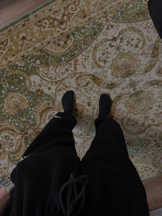 Широкие штаны Adidas