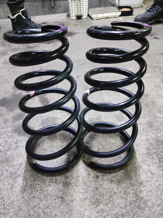 Задние пружины Lexus rx 300