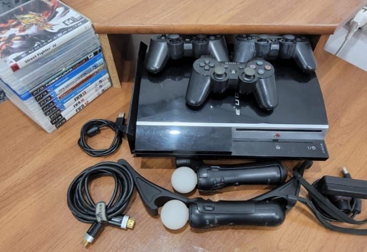 Продам PlayStation 3 fat