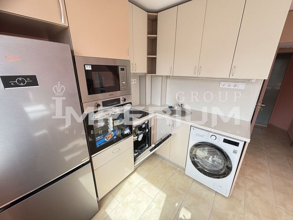 Дава се под наем Едностаен апартамент в Варна, Център - 42 кв.м за 382.5 € - Снимка #3