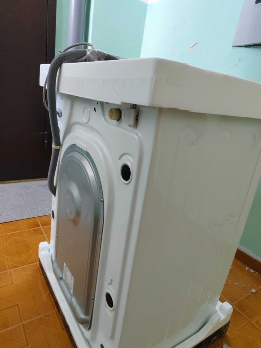 Стиральная машинку продам