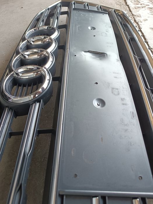 Предна решетка Ауди А5