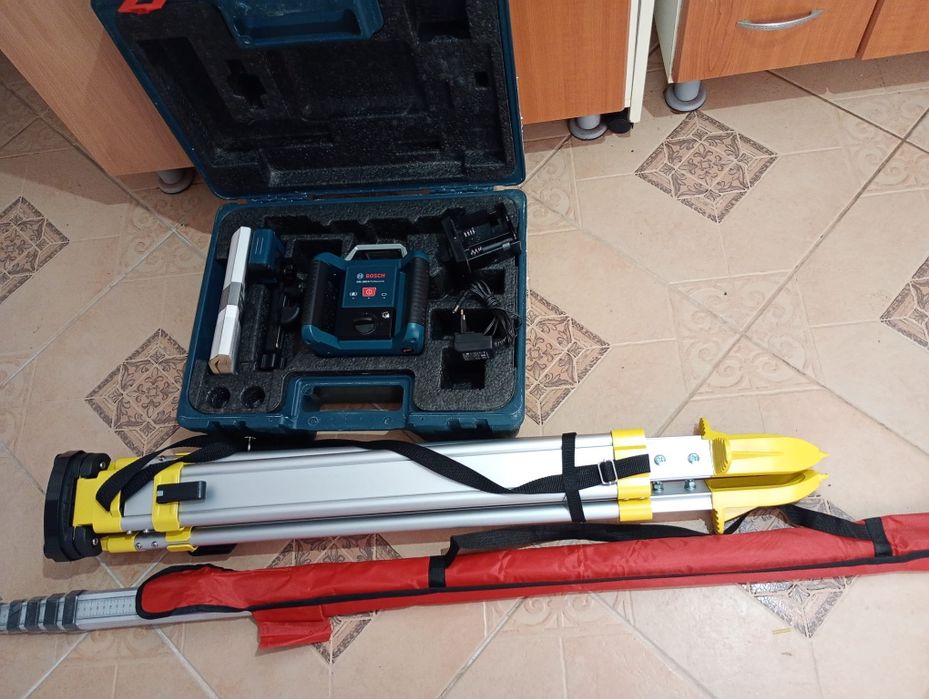 Nivelă laser Bosch GRL 400 H