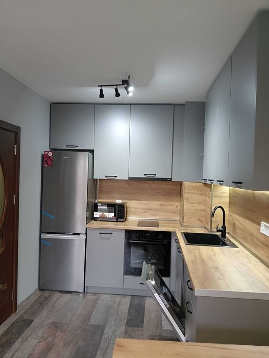 Продава се Двустаен апартамент в Пловдив, Христо Смирненски - 69 кв.м за 1072 €/кв.м - Снимка #1