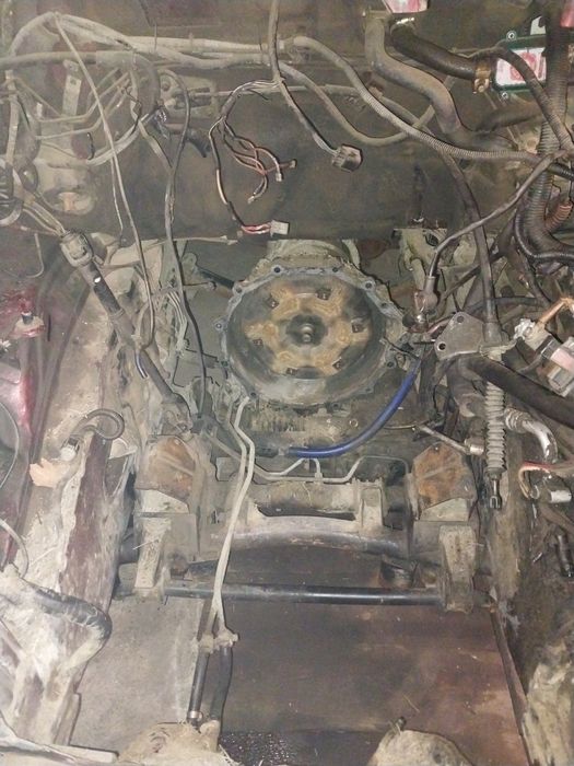 Продаю запчасти на делику булку