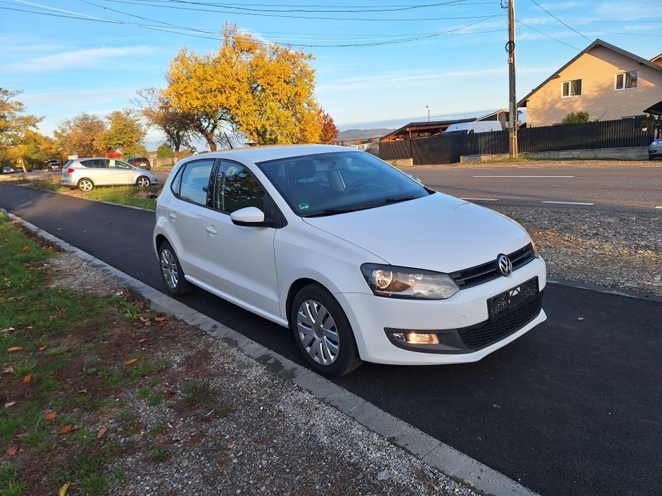 VOLKSWAGEN Polo 2011 — imagine 1