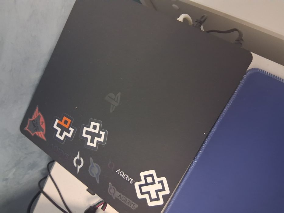 Ps4 2manete 12jocuri