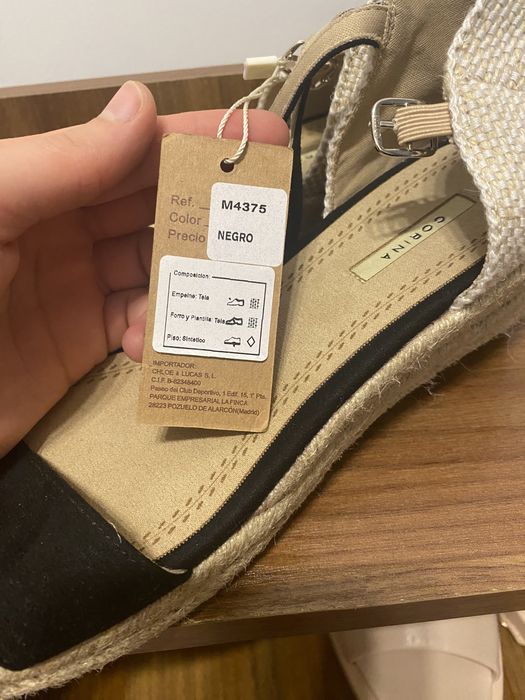 Новые босоножки 41-размера