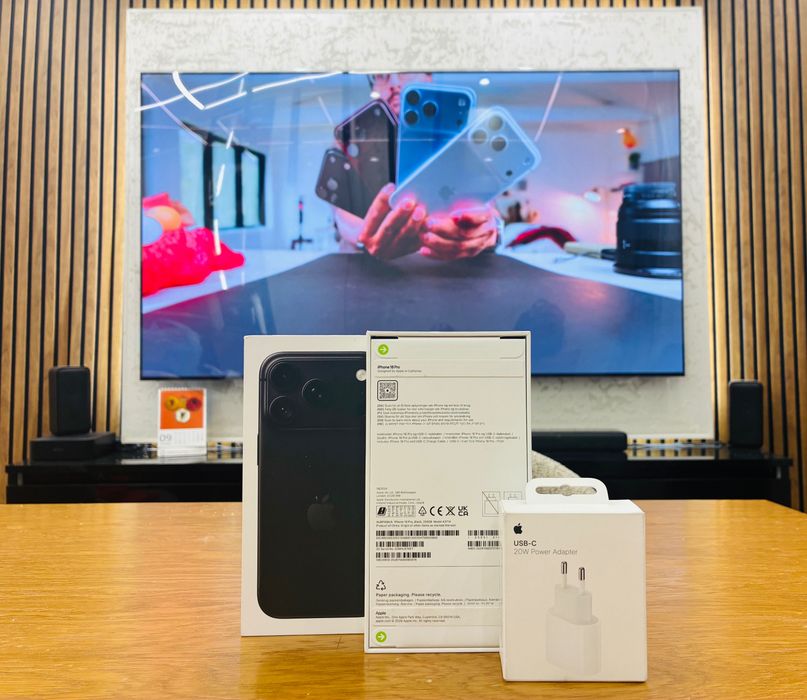 Нови iPhone 18 Pro 25GB Burgundy Европейски