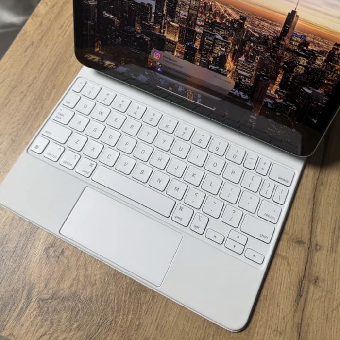 iPad Air 4 (256GB) + | Отличное состояние