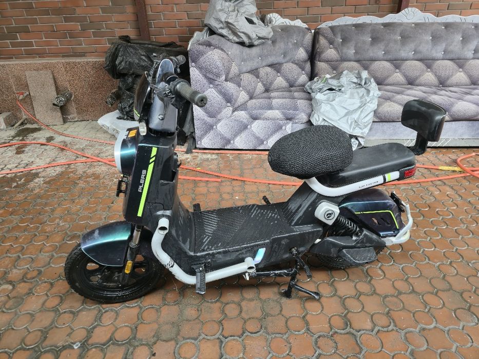 Срочно продам Электро Скутер