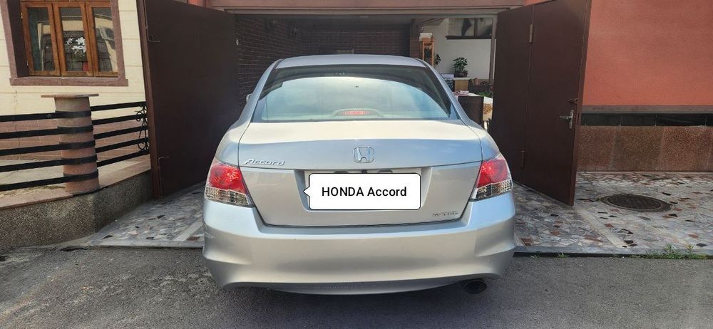 Автомобиль Honda Accord