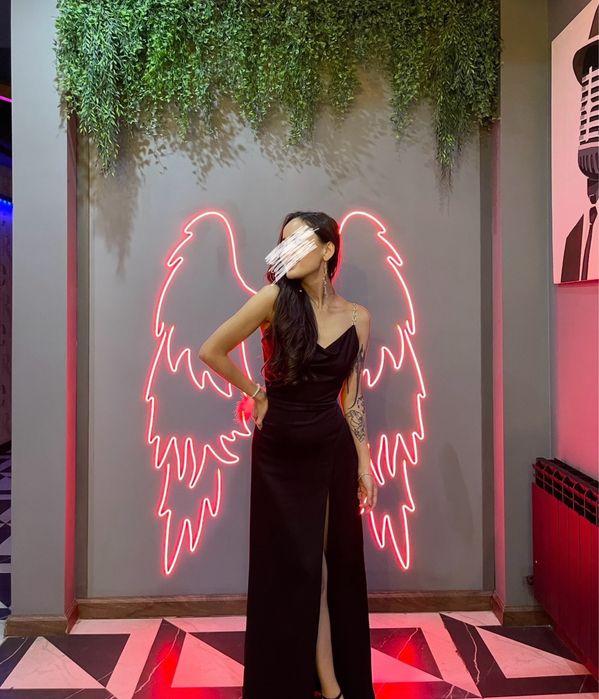 Продается шикарное платье