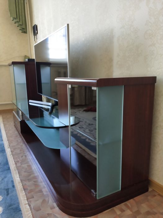 Подставка для телевизора Стенка в гостиную