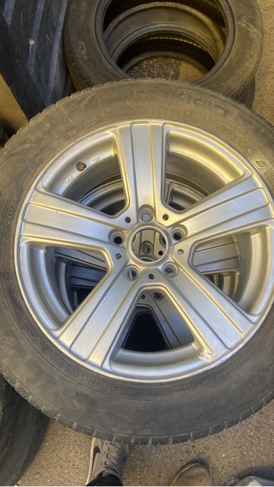 Продам диски R16 с летней резиной