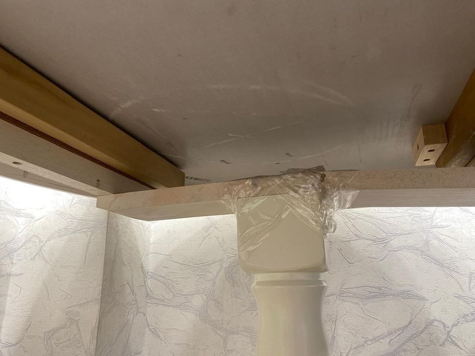 Срочно стол дёшево