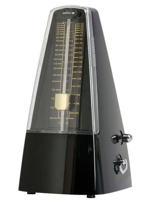 Гитара классическая С45; с чехлом и подставкой