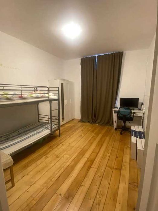 Продава се Тристаен апартамент в София, Център - 71 кв.м за 3592 €/кв.м - Снимка #1