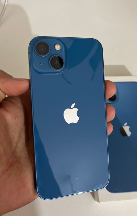 Iphone 13 синний