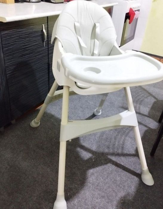Детский стульчик для кормления