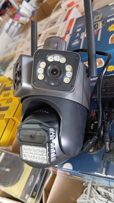 Тройна безжична IP камера с WiFi приложение iCSee 10MP