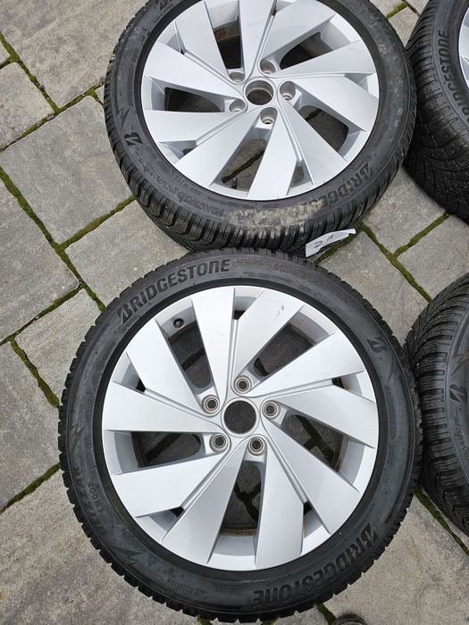 Jante originale VW r17  Belmont cu cauciucuri de iarna