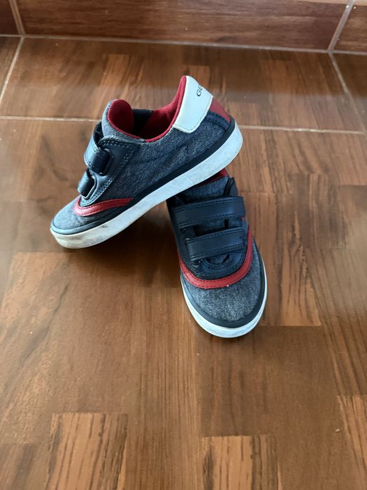 Lot sandale Adidas si tenisi Geox