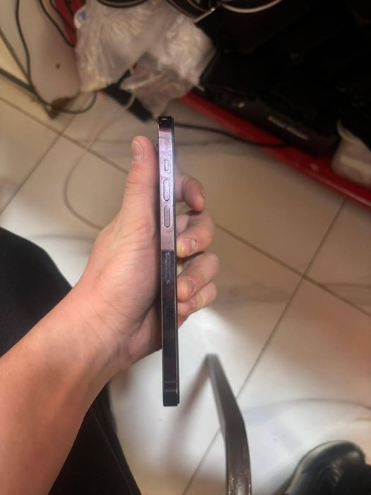 Продам iPhone 14 pro max