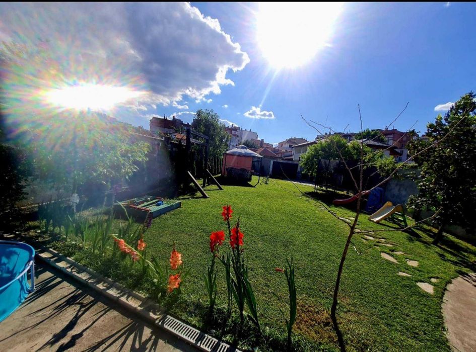 Продава се Къща в Видин, Гео Милев - 231 кв.м за 1074 €/кв.м - Снимка #2