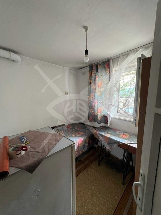 Дава се под наем Етаж от къща в Варна, Аспарухово - 64 кв.м за 200 € - Снимка #4