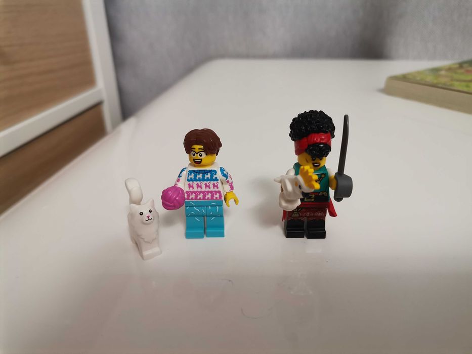 Schimb minifigurine Lego seria 27