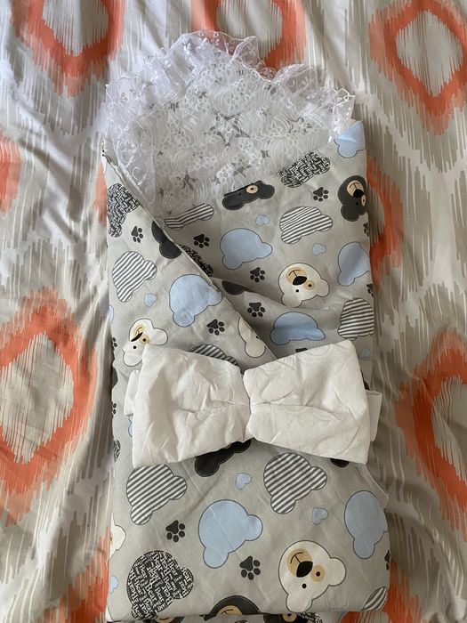 Продам конверт на выписку