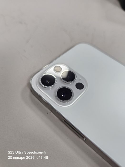 Продам/обмен iPhone 12 pro