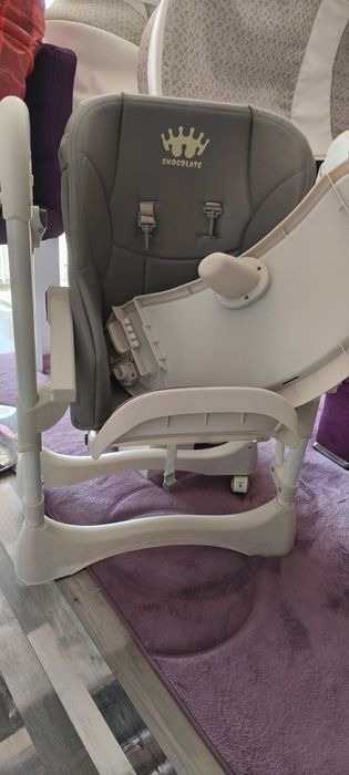 Детско столче Moni Chocolate сиво