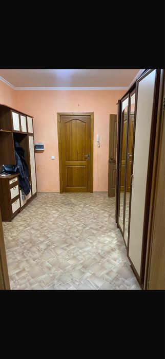 1 ком.На долги срок .