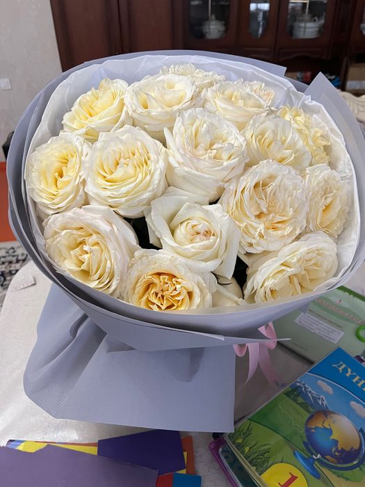 букет цветы живые