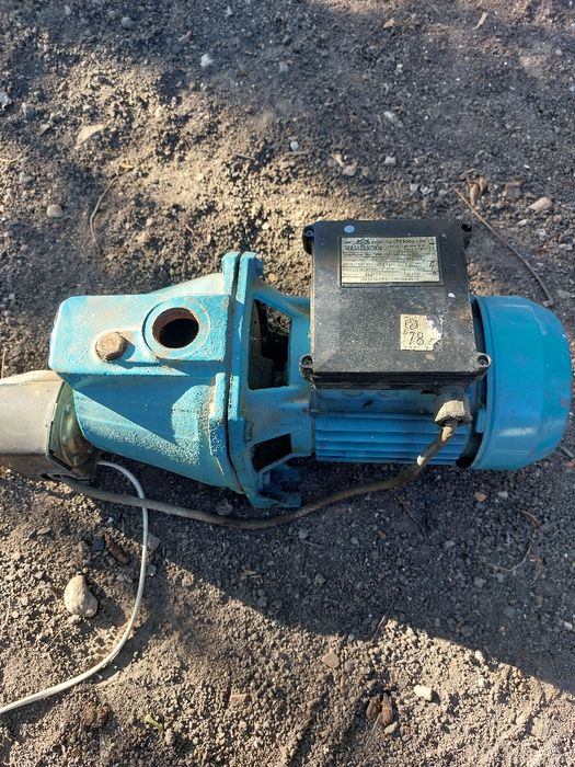 Vând pompă de hidrofor din fontă Wasserkönig Eco