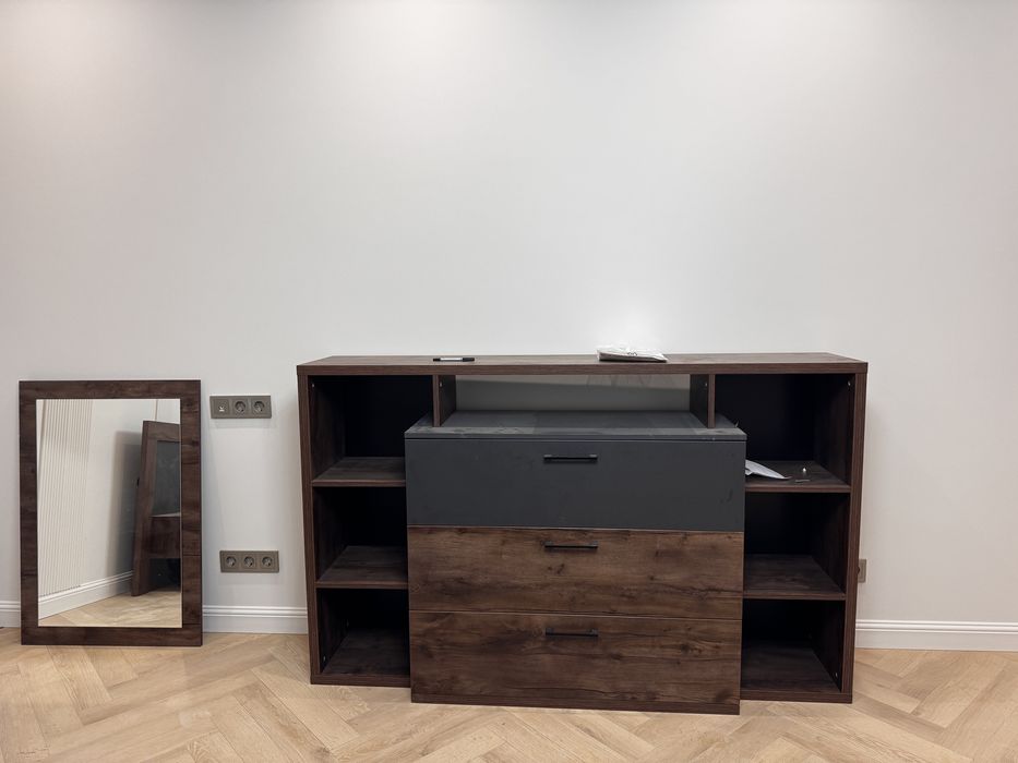 Продам спальнюю гарнитуру