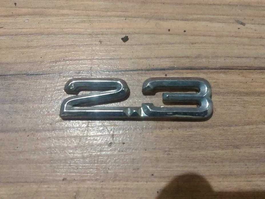 Молдинги на Ауди 100 с4